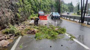 Atizapán con afectaciones por lluvia en Calacoaya, Potrero y lago Esmeralda