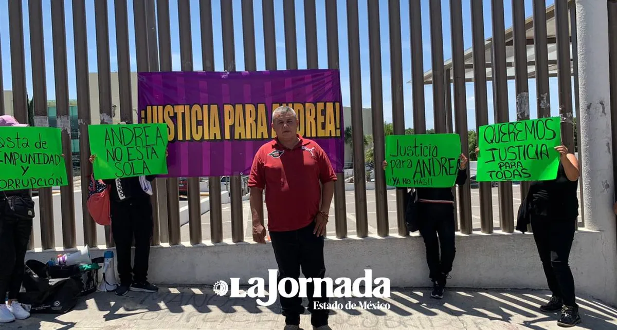 Exigen justicia para niña arrollada por un un invasor del Mexibús
