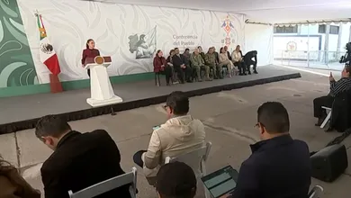 La presidenta Claudia Sheinbaum advirtió sobre el riesgo de crisis en Cuba tras el bloqueo petrolero de Estados Unidos y propuso una solución diplomática.