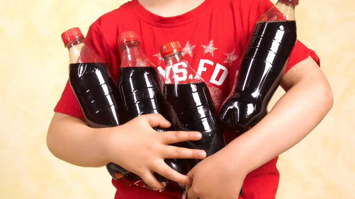 ¡Cuidado! Profeco revela la lista de los refrescos no aptos para niños