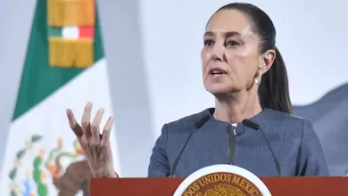 La mandataria dijo que los gobiernos extranjeros pueden difundir la cultura o el turismo pero no propaganda discriminatoria.