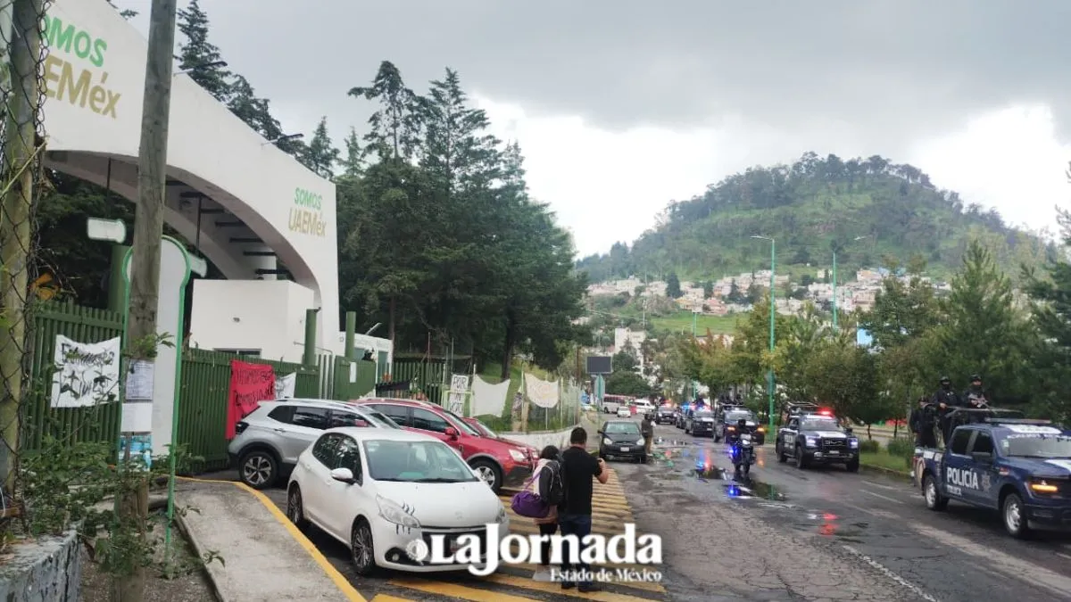 UAEMéx: Despliegan operativo por marcha en Facultad de Geografía