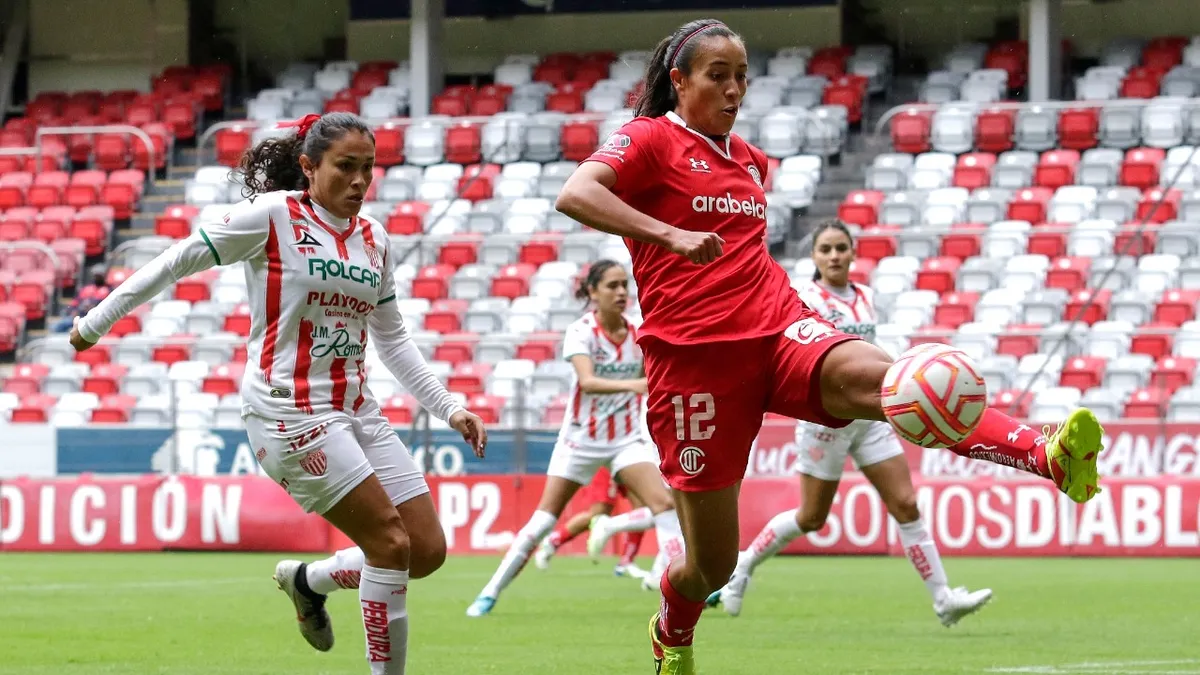 Diablas imponen localía ante Necaxa