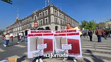 Padres de Familia del CBT 7 se manifiestan por falta de servicios básicos