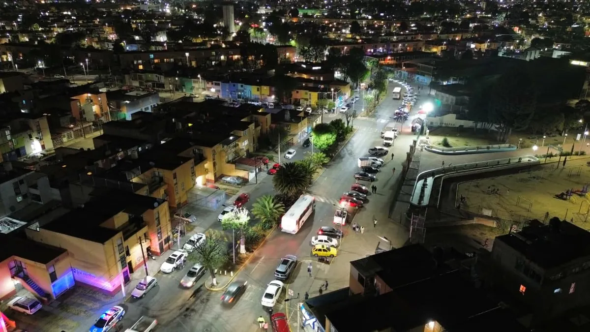 Metepec mejora iluminación y fortalece seguridad en colonias