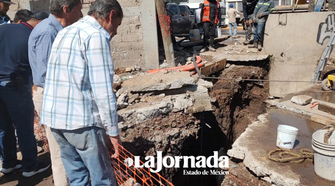 Tultitlán: Más de 50 viviendas afectadas por inundación, siguen sin agua potable