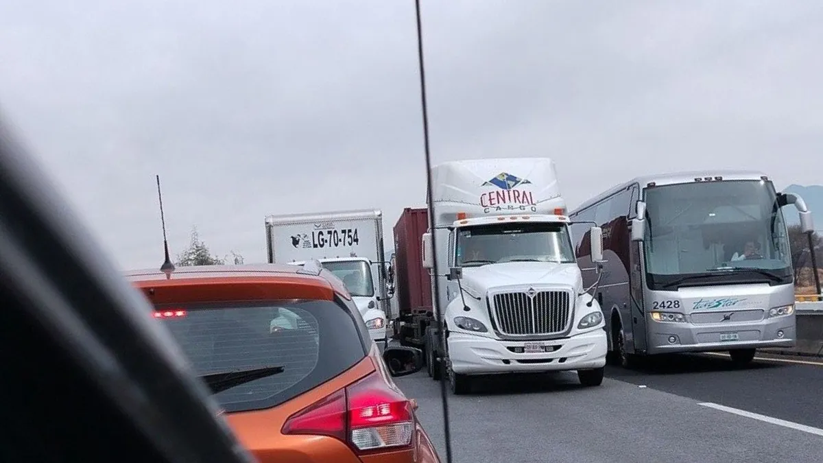 Atlacomulco: Reportan cierre de autopista