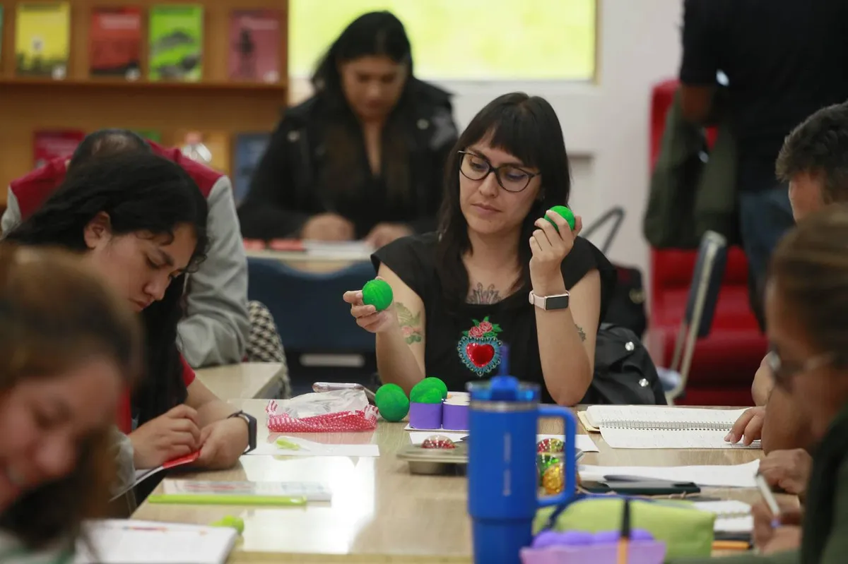 En Edomex impulsan taller de braille para docentes