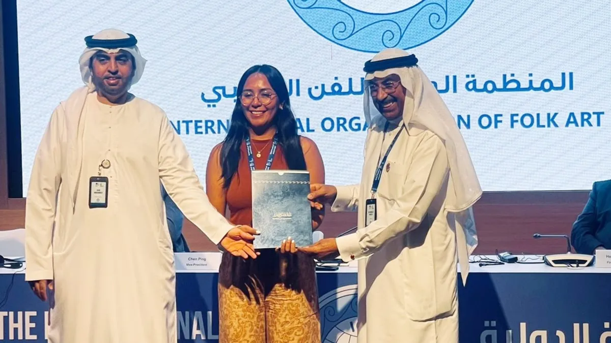 Naye Elizabar, bailarina de raíces oaxaqueñas, narra como la danza la ha llevado por toro el mundo pero también la ha impulsado a sobrellevar el dolor y la discriminación. Foto Especial