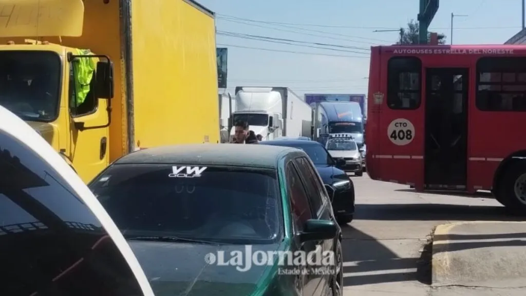 Tollocan colapsado por manifestación, hay tráfico lento hoy 6 de noviembre