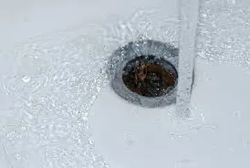 Estudios resaltan que en Edomex 40% del agua en los hogares se tira
