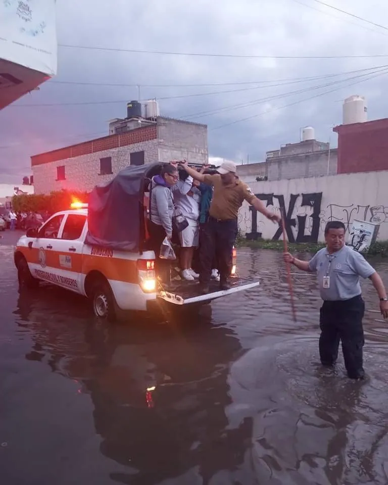 Acolman: Lluvia también deja afectaciones