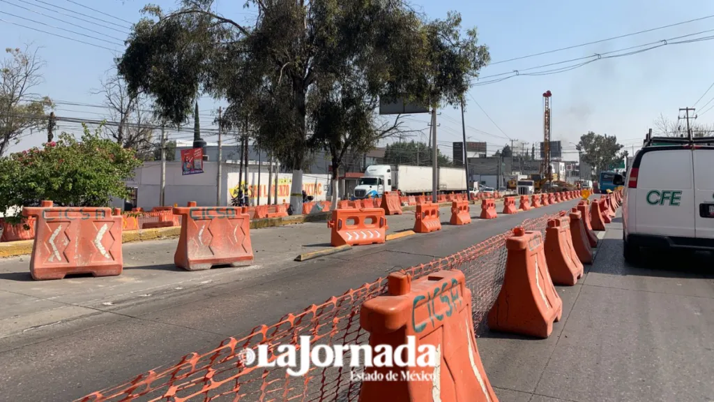 Distribuidor vial busca aliviar tráfico hacia la López Portillo en Coacalco así funcionaria