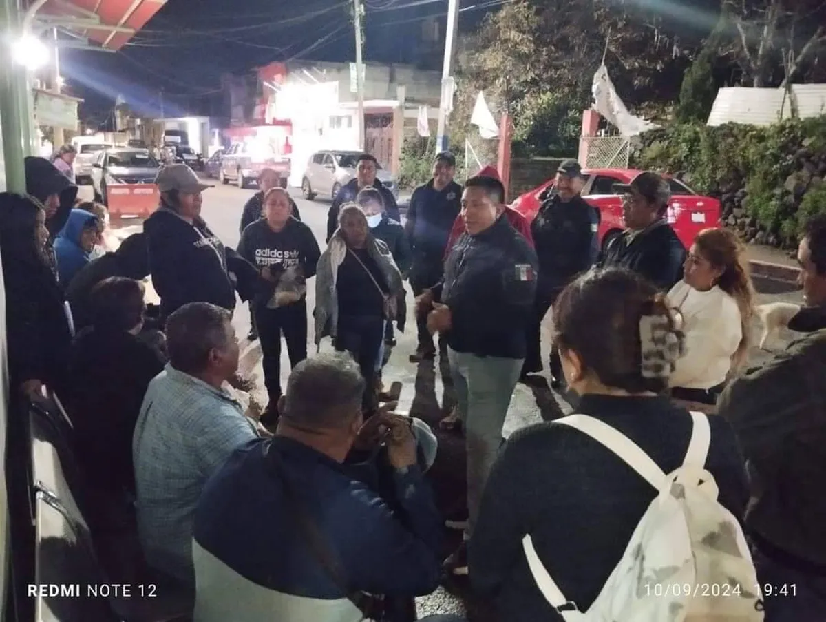 Hombre fue localizado con vida dentro de una barranca en Tepetlixpa
