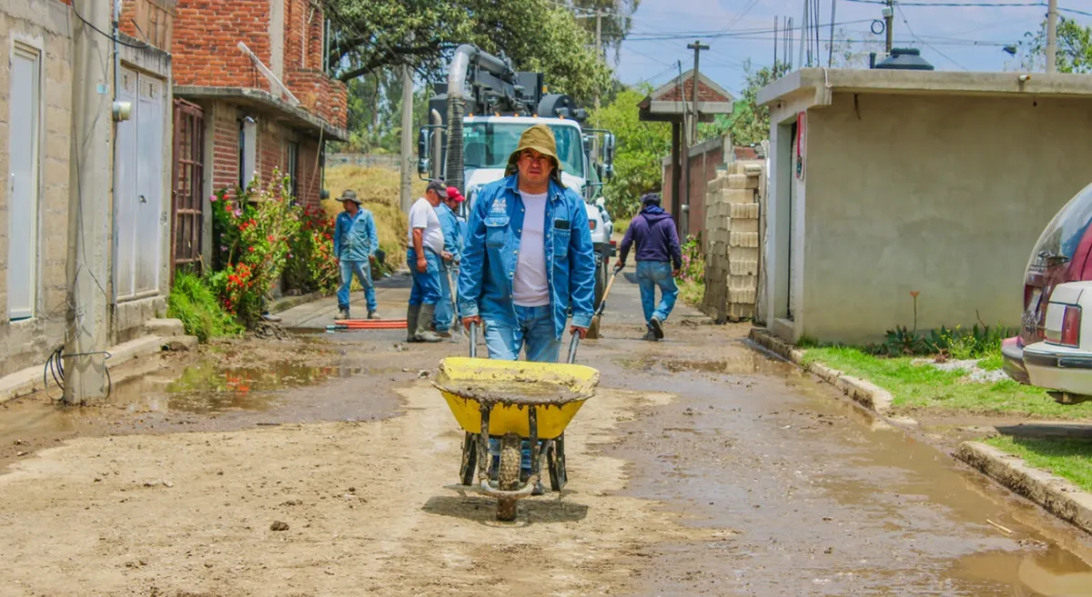 Finalizan labores de limpieza en Metepec tras desbordamiento del Río Arenal