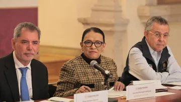 Organizaciones transportistas rechazan bloqueos carreteros y acuerdan continuar el diálogo con el Gobierno de México