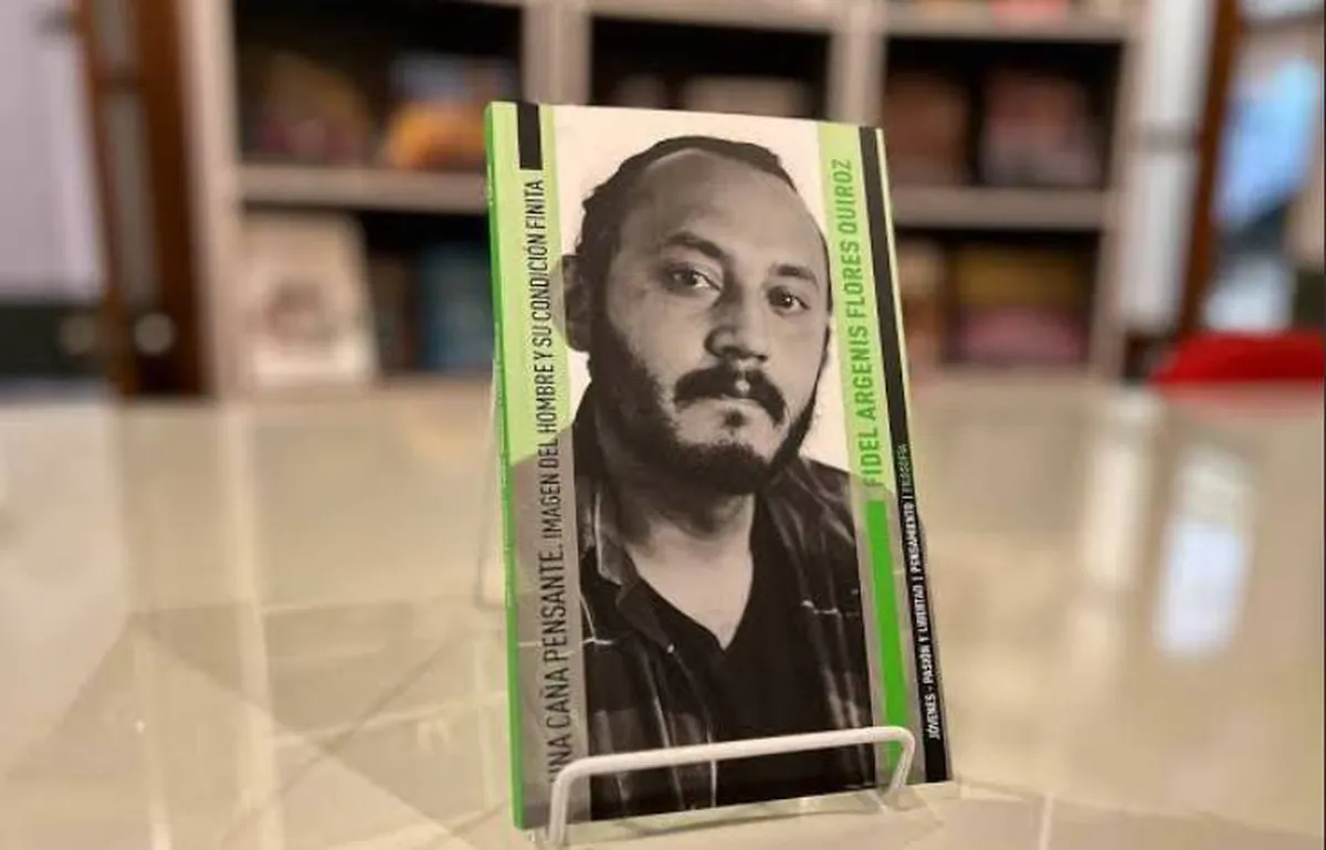Fidel Flores, el escritor de la reflexión y la izquierda