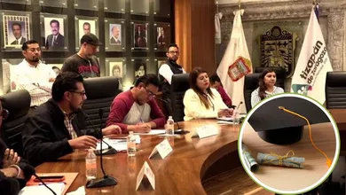 Atizapán analiza becas para universitarios que estudian fuera del municipio