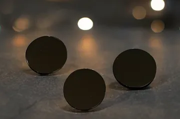 Teotihuacán: Aumenta oferta de espejos de obsidiana por eclipse
