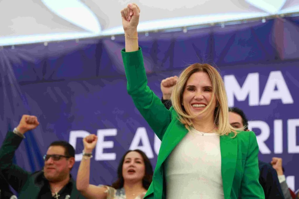 Convoca Romina Contreras a la sociedad a trabajar unidos para que Huixquilucan siga avanzando
