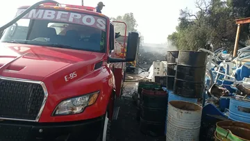 Bomberos controlan incendio en Tepotzotlán