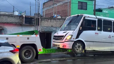 Ambos fueron remitidos al Juzgado Cívico y sus unidades trasladadas al depósito vehicular.