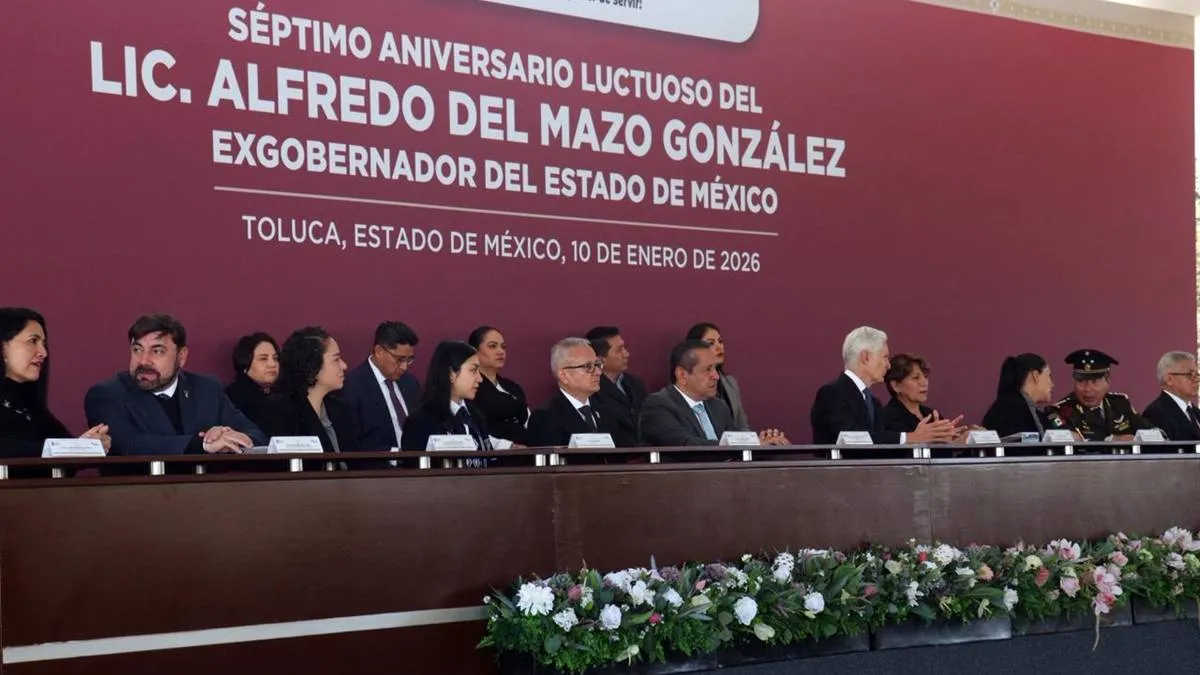 Delfina Gómez encabeza séptimo aniversario luctuoso de Alfredo del Mazo González