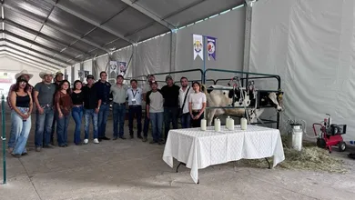 Chapingo participa con Expo ganadera en la Feria del Caballo