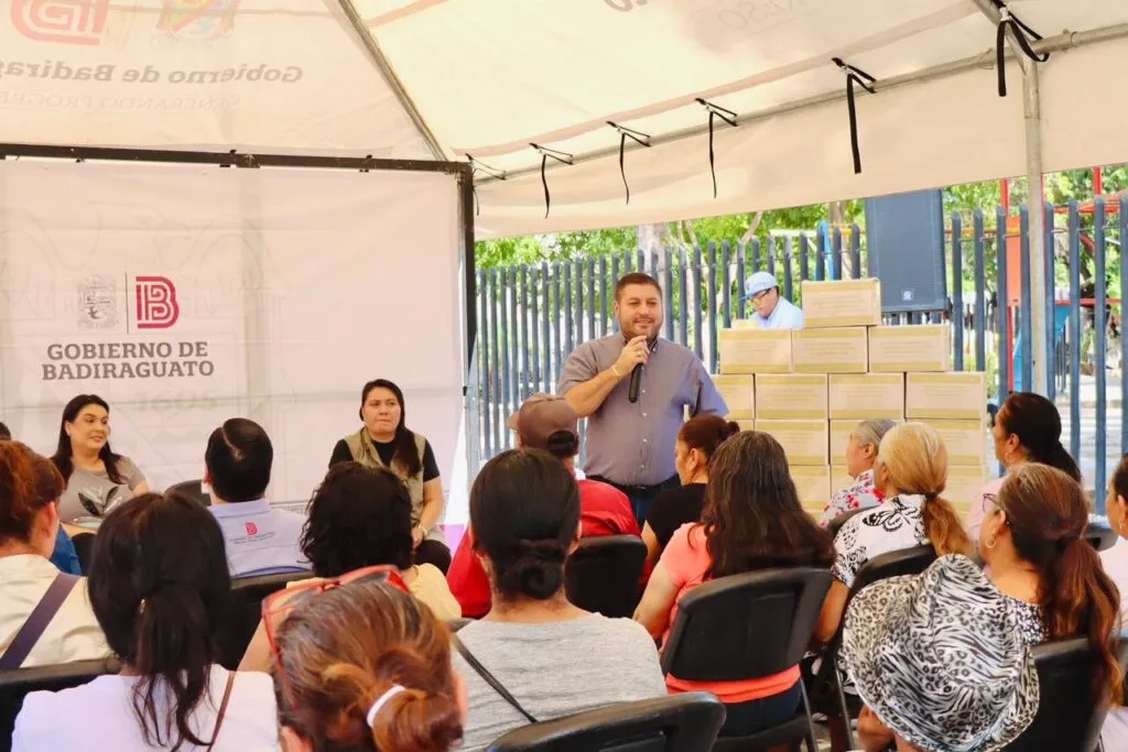 José Paz López anuncia ampliación del Malecón de Badiraguato; se proyecta arrancar la obra en el 2026