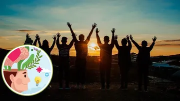 Académica reconoce la fortaleza juvenil y llama a mejorar entornos para la salud mental