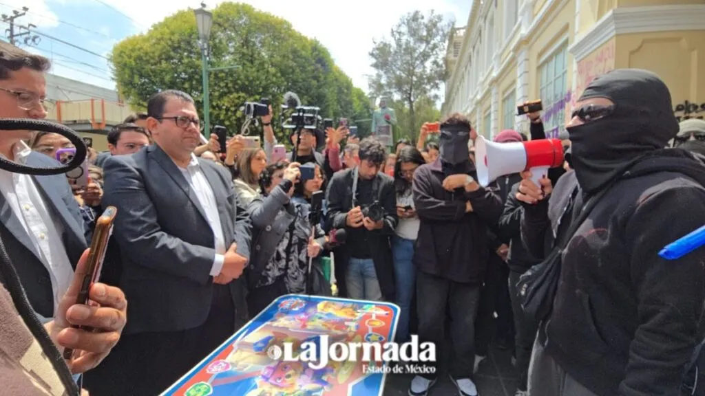 #Potrogate | Enjambre Estudiantil de la UAEMéx aplaza entrega de pliego petitorio general
