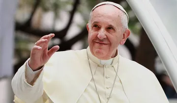 Papa aprueba uniones homosexuales