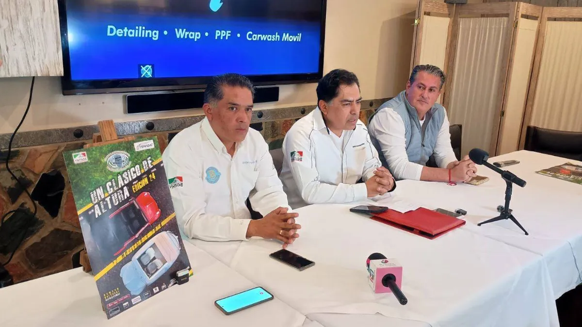 Centro Cultural Mexiquense tendrá exhibición de autos antiguos