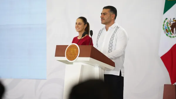 Claudia Sheinbaum anunció en Quintana Roo una baja histórica en homicidios y proyectos turísticos y de vivienda por más de 2 mil mdd.