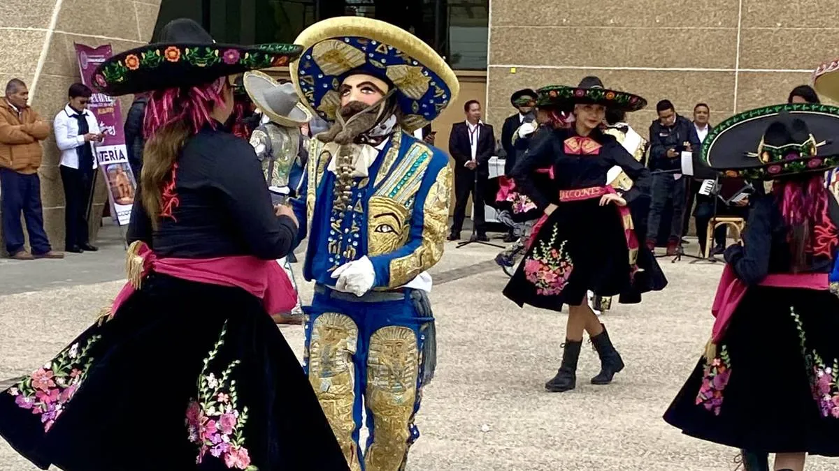 Chimalhuacán prepara el carnaval más largo del mundo
