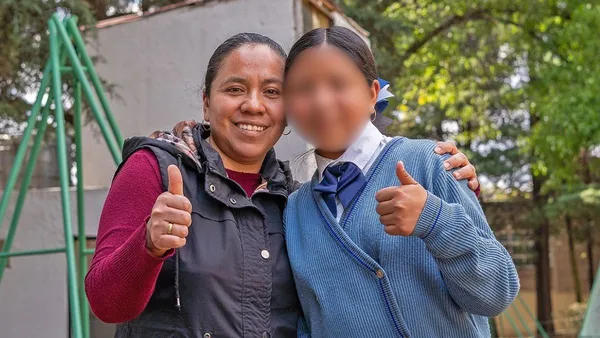 Gobierno de Delfina Gómez beca a 35 mil estudiantes con 8 mil pesos