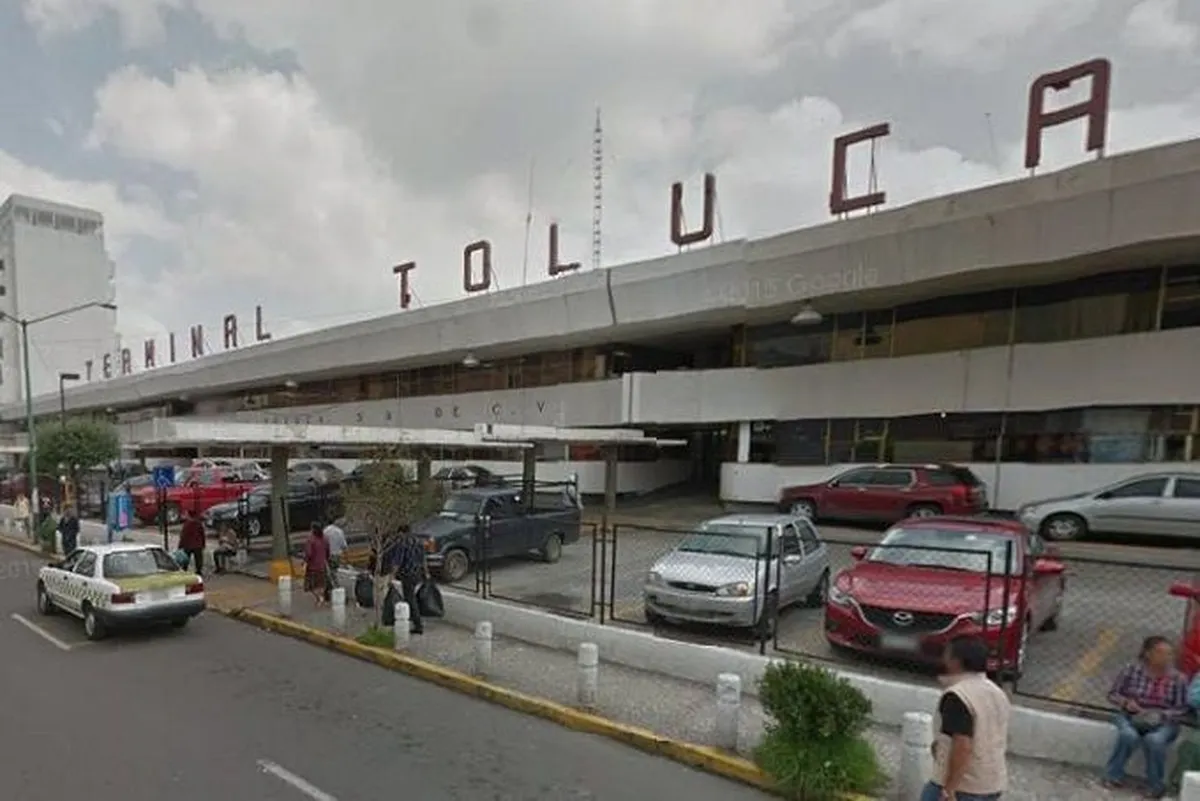 Toluca: aumentan viajantes en Terminal de Autobuses