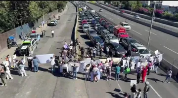 Bloqueo en Periférico Norte por desaparición de Kimberly Moya supera las 7 horas