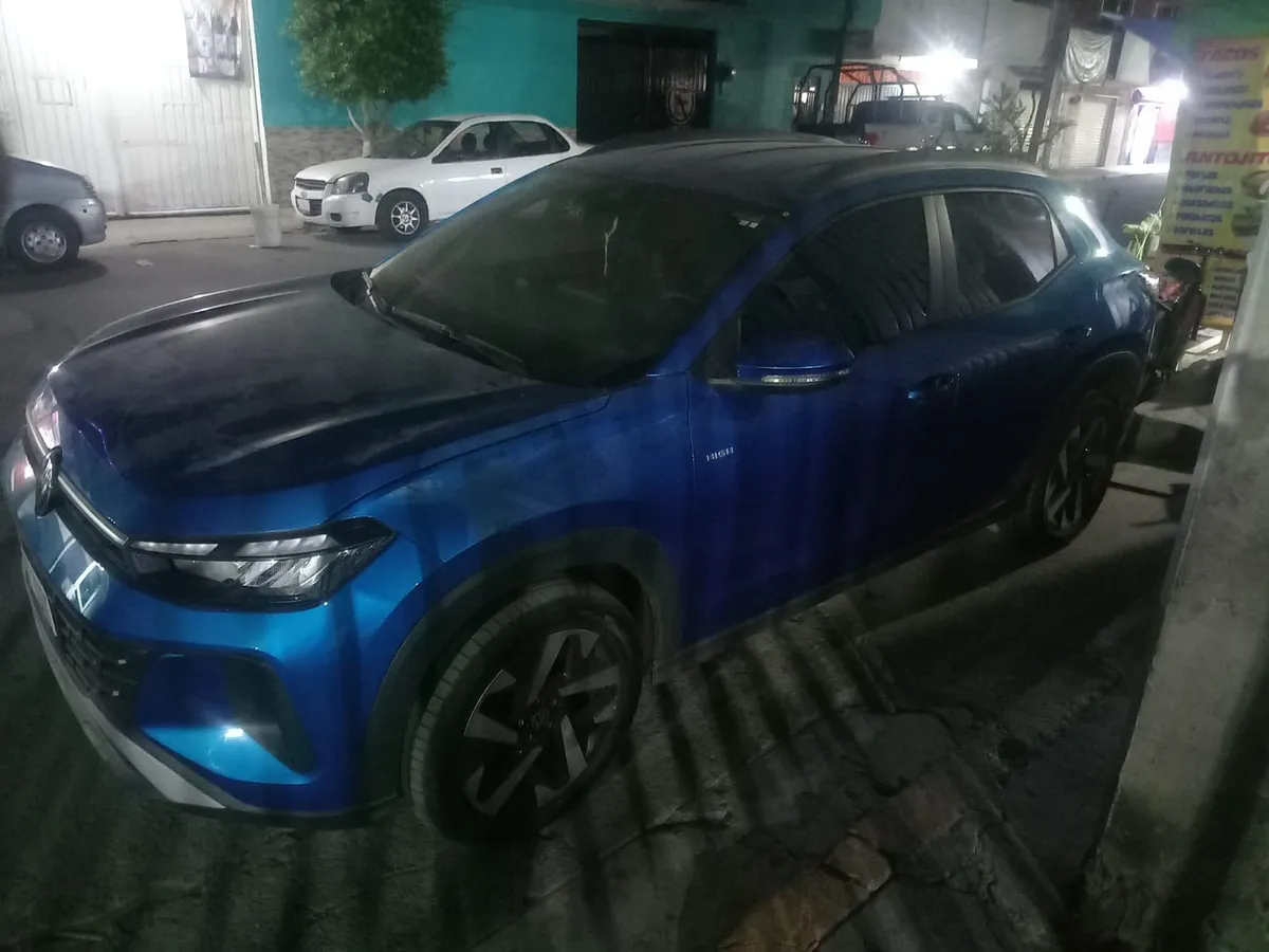 Detienen en Valle de Chalco a dos ladrones de autos tras persecución