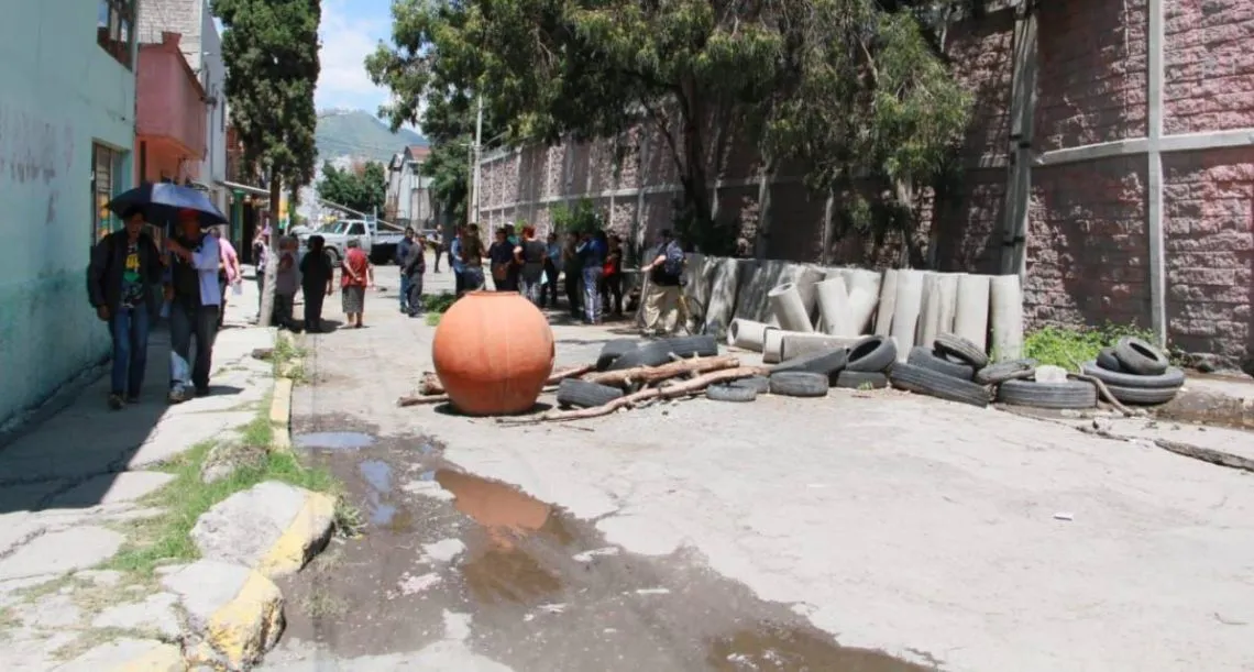Ecatepec: Colonia Rústica Xalostoc, afectada por socavón
