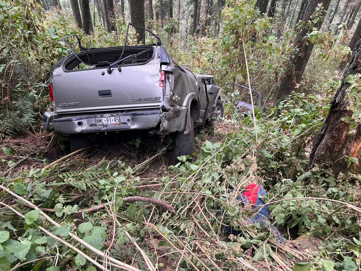Accidente en La Peñuela, Zinacantepec deja dos muertos