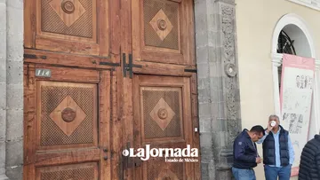 UAEMéx: Sesionan directores a puerta cerrada para abordar elección de Rectora
