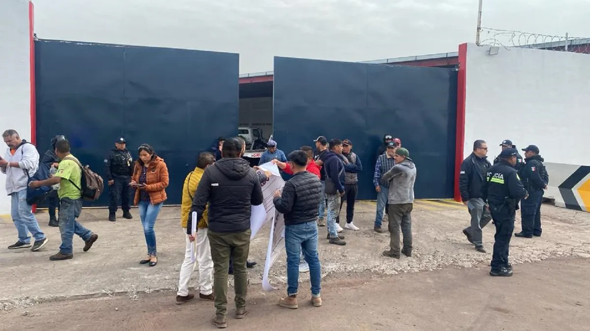 Edomex: Clausuran establecimientos de grúas por cobros excesivos