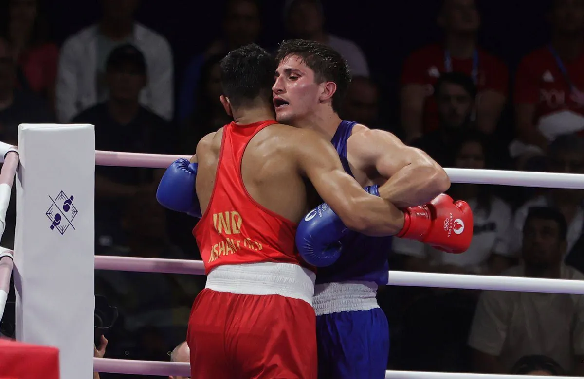 Boxeo asegura cuarta medalla olímpica para México