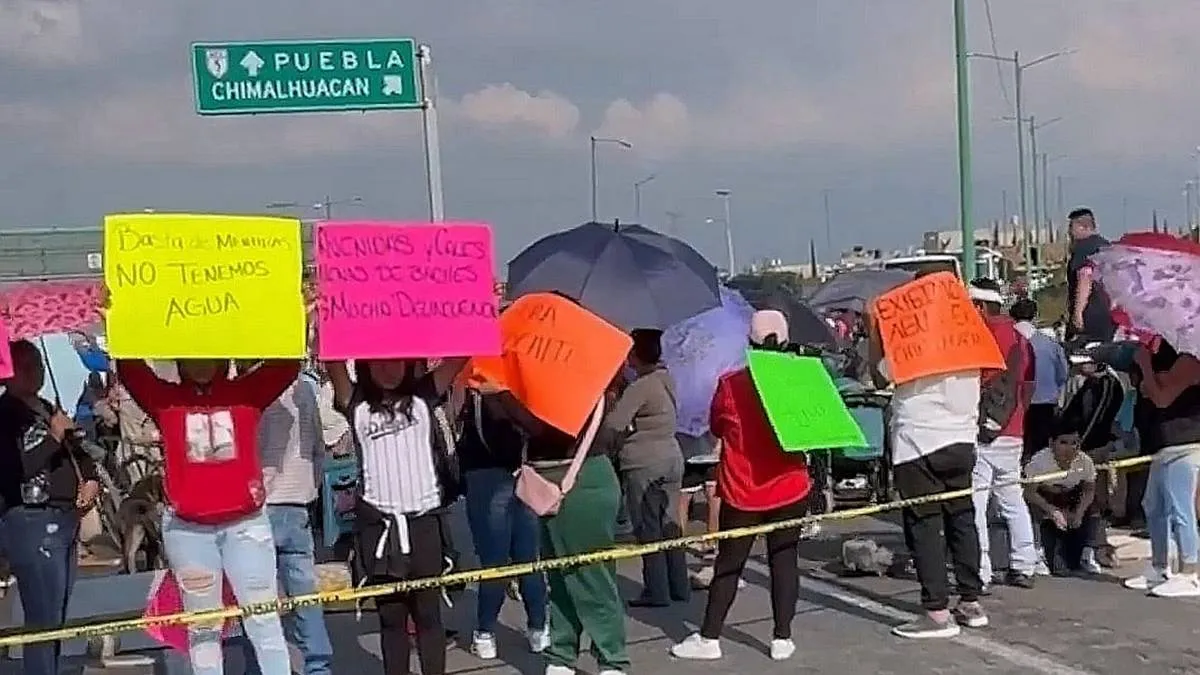 Vecinos de Chimalhuacán sin agua desde hace 3 meses