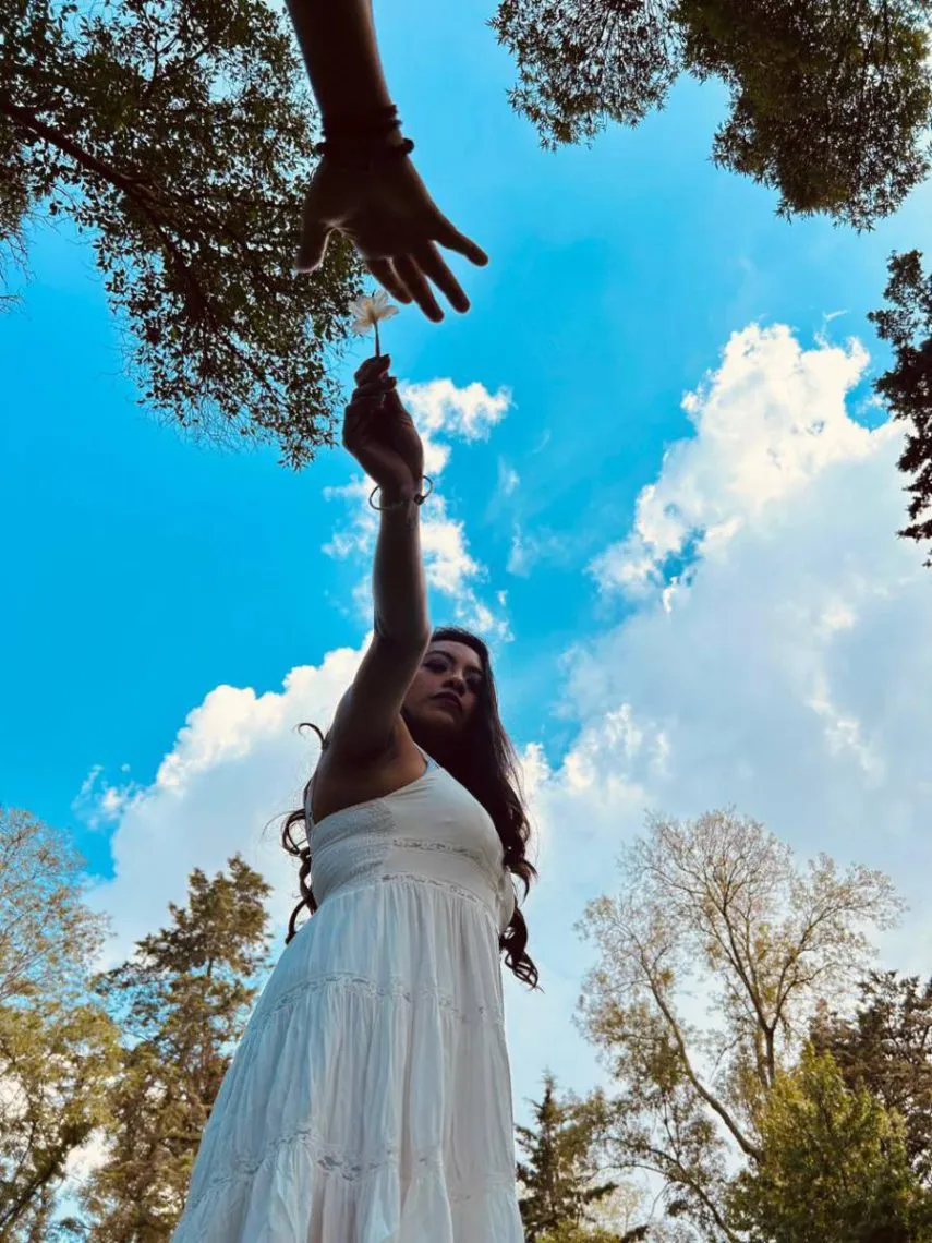 La mexiquense Marts Ann presenta el video oficial de su nuevo sencillo “Invierno”