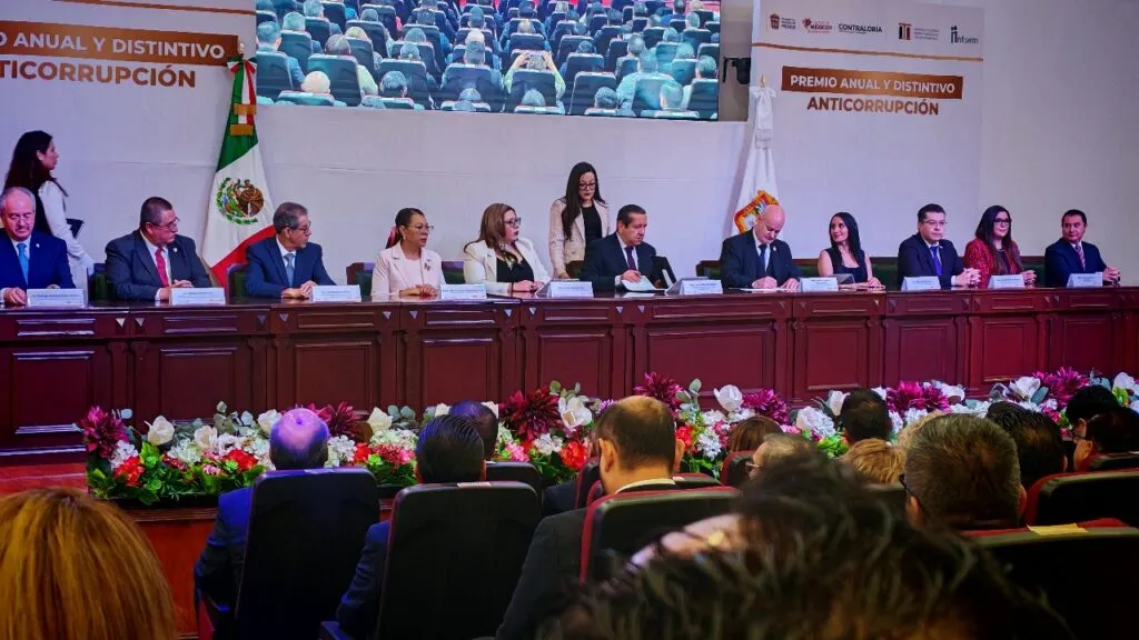 Reconocen proyectos destacados en la lucha anticorrupción en Edomex