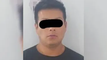 Detienen a sujeto en Valle de Chalco con auto robado con violencia en Nezahualcóyotl