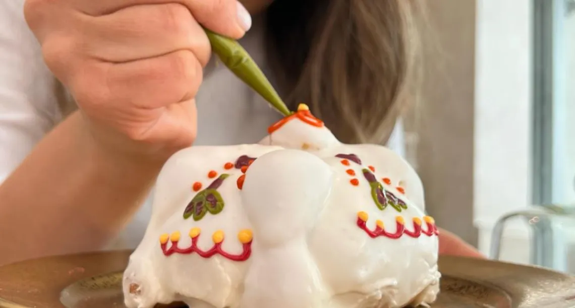 Pan de hojaldra con alfeñique, una combinación explosiva 