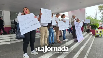 Manifestación en Hospital General del ISSSTE por trabajadores que exigen destitución del director